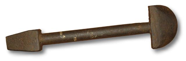 fabricated_moon_640